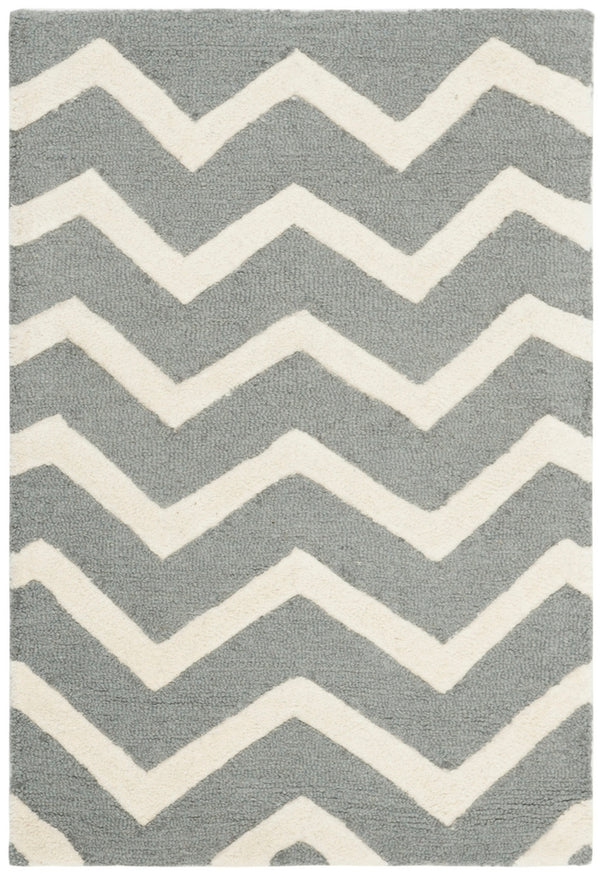 Safavieh Cambridge 714 Hand Tufted  Rug Dark Grey / Ivory CAM714D-26