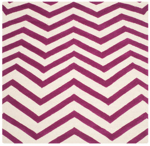 Safavieh Cambridge 714 Hand Tufted  Rug Ivory / Fuchsia CAM714F-3