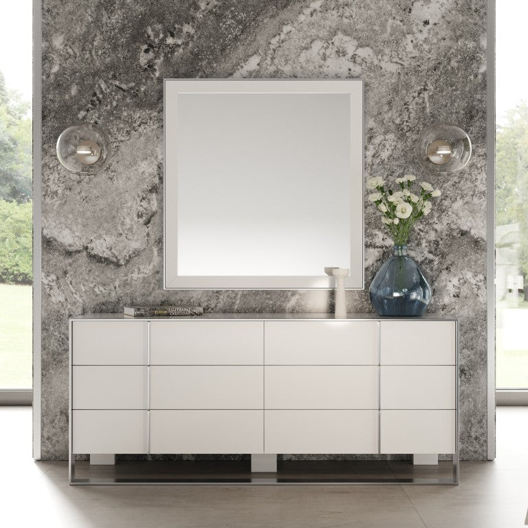 VIG Furniture Cartier Modern White Gloss Dresser With Stainless Steel Frame, 6 Soft-Close Drawers, No Assembly VGVC-J-A002-D-WHT