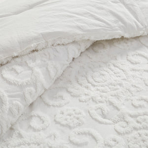 English Elm Comforter Suzanna Tufted Medallion Full/Queen Set - 100% Cotton Oversized Overfilled, OEKO-TEX Certified Ivory 22.84 L x 20.87 W x 15.35 H B03595731