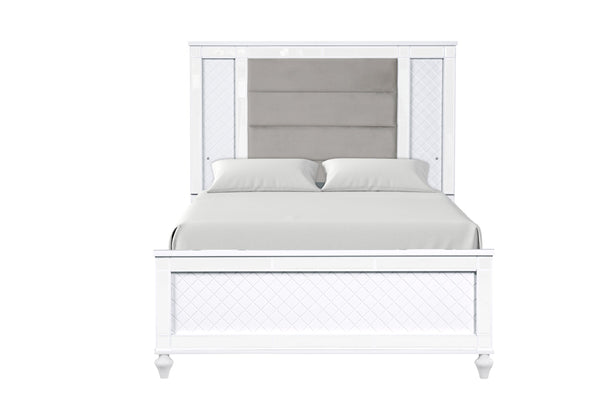 English Elm Livorno Silver Champagne Queen Bed with Velvet Upholstered Headboard, LED Lighting & Mirror Trim B078S00610