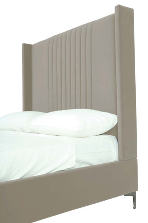 English Elm Promenade Upholstered Velvet Queen Bed In Rustic Taupe - Stylish Comfort, Durable Design & Easy Assembly B365S00051-GIGA