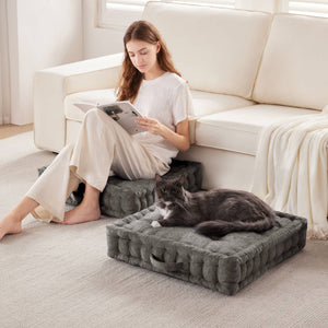 English Elm 1- Piece Tufted Chenille Floor Cushion with Scalloped Edge for Bohemian Living Spaces Charcoal B035P482971