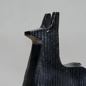English Elm Black Ribbed Llama Sculpture – Modern Aluminum Table Décor For Playful Elegance In Any Space! B346P336912