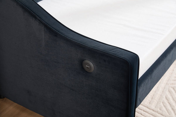 English Elm Twin Velvet Daybed with Pull Out Trundle Tufted Back Usb Port and Side Pockets Black W1361S00039