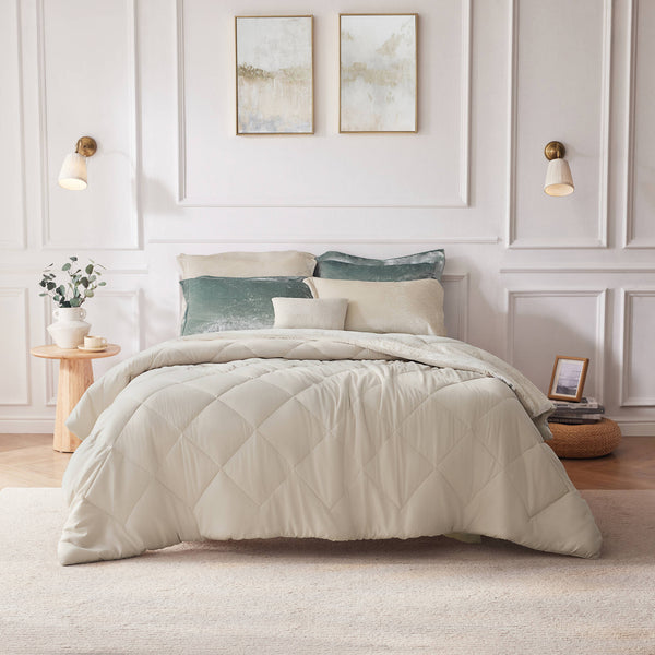 JLA Home Intelligent Design - Velvet Crushed-velvet Comforter Set with Diamond Quilting, Hypoallergenic Fill & Elegant Sheen Champagne ID10-2402