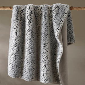 English Elm 1-piece Oversized Faux Fur Throw Bobcat Print Plush Velvet Backed Cozy Sofa Blanket Snow Leopard B035P408336