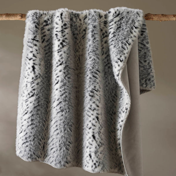 English Elm 1-piece Oversized Faux Fur Throw Bobcat Print Plush Velvet Backed Cozy Sofa Blanket Snow Leopard B035P408336