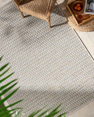 Livabliss Crete Flatweave Polypropylene Area Rug Farmhouse Cottage Style for Patio or Living Room Ivory, Sand 5' x 7' CEE2304-537