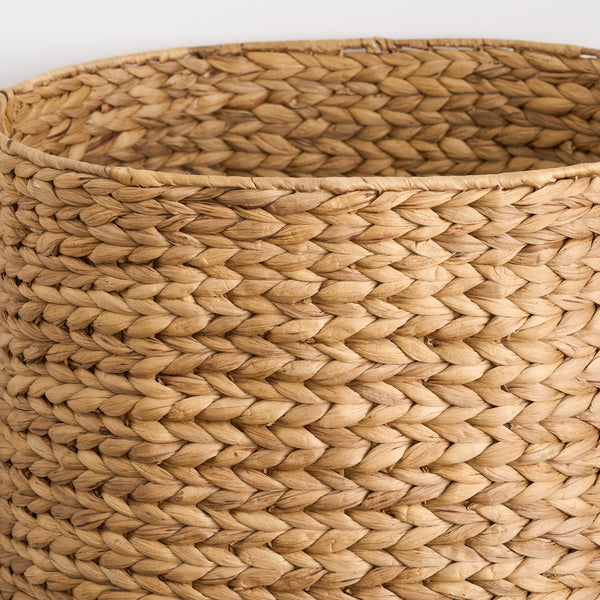 English Elm Judas Oval Water Hyacinth Woven Laundry Hamper Breathable Bohemian Basket B093P429630
