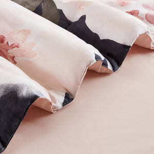 English Elm 7-piece Queen Comforter Set Cotton Print Bedding with Euro Shams and Embroidered Pillows Blush Multi B035P482946