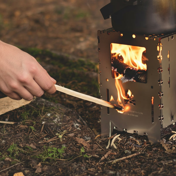 English Elm 40 Lbs Natural Pine Fatwood Kindling Sticks for Fireplace Stove Campfire and Grill W2640P347125