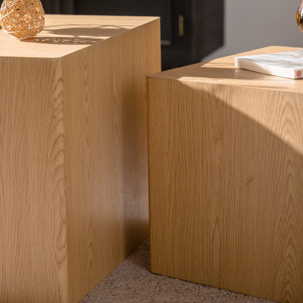English Elm Set of 2 Cube Nesting Tables Mdf Wood Grain Finish Compact Modern Living Room Accent W3158P395510