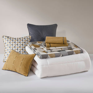 English Elm 8 Queen Jacquard Oversized Duvet Comforter Set with Euro Shams, Decorative Pillows, Plush Polyester fills Gold 23.23 L x 19.68 W x 15.75 H B035P319227