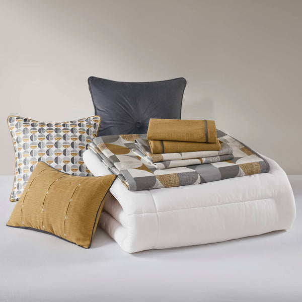 English Elm 8 Queen Jacquard Oversized Duvet Comforter Set with Euro Shams, Decorative Pillows, Plush Polyester fills Gold 23.23 L x 19.68 W x 15.75 H B035P319227
