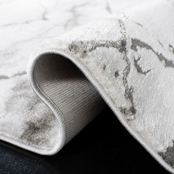 Safavieh Craft 877 Power Loomed 85% Polypropylene, 15% Polyester Contemporary Rug Grey / Silver CFT877G-2