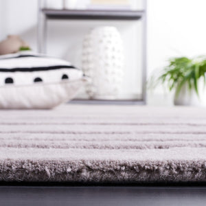 Safavieh Chatham 301 Hand Tufted Solid/Tonal Rug Grey 8' x 10'