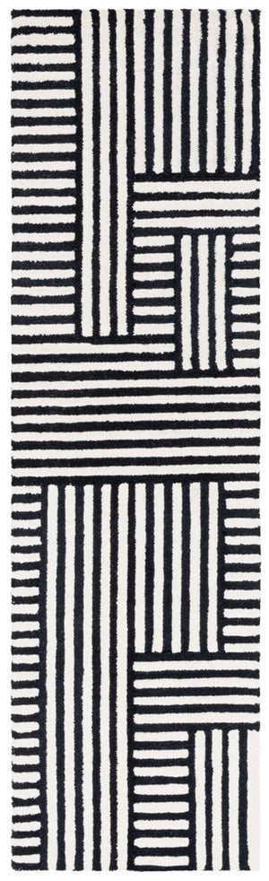 Safavieh Chatham 305 Hand Tufted Geometric Rug Ivory / Black 8' x 10'