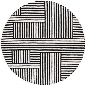 Safavieh Chatham 305 Hand Tufted Geometric Rug Ivory / Black 8' x 10'