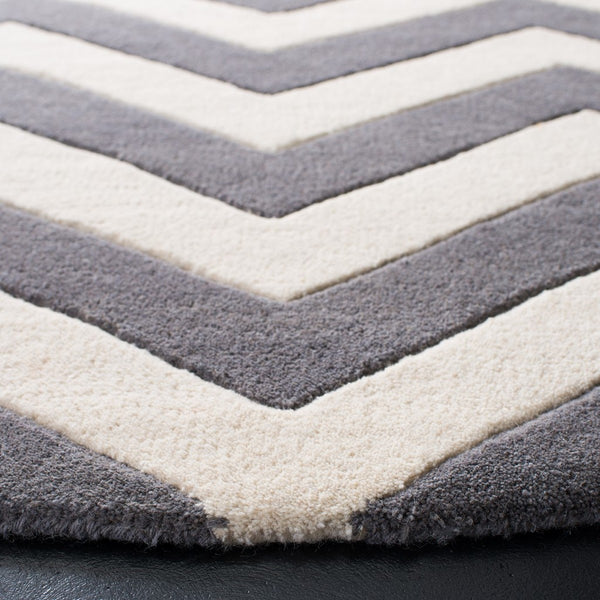 Safavieh Cht715 Hand Tufted  Rug Dark Grey / Ivory CHT715D-3