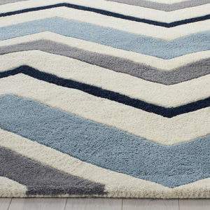 Safavieh Chatham 749 Hand Tufted  Rug Ivory / Dark Grey CHT749X-3SQ