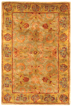 Safavieh Cl324 Hand Tufted  Rug Light Green / Gold CL324A-4R