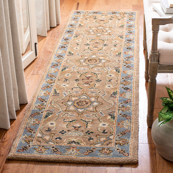 Safavieh Cl387 Hand Tufted  Rug Beige / Light Blue CL387A-4R