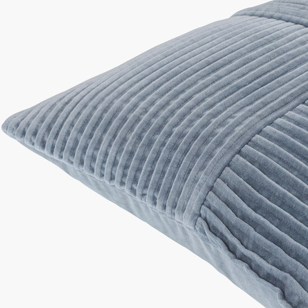 Surya Conrad Modern 18"X18" Accent Pillow - Soft Cotton, Hand-crafted Elegance For Timeless Home Decor Charcoal Cotton,Cotton Crn008-2222d