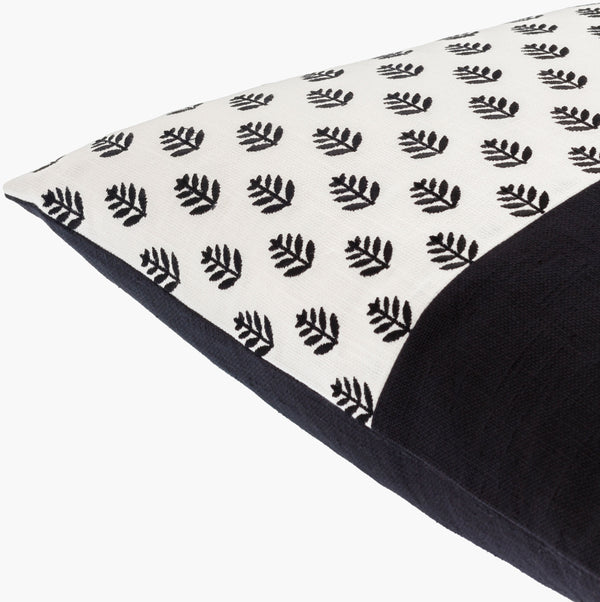 Surya Chromatique 18" Cotton Accent Pillow - Luxurious Softness With Unique Design For Stylish Comfort Black Cotton,Cotton Ctq001-2222d