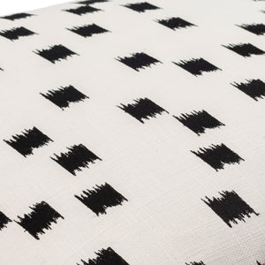 Surya Chromatique 18" Cotton Accent Pillow - Luxurious Softness With Unique Design For Stylish Comfort Black Cotton,Cotton Ctq004-2222p