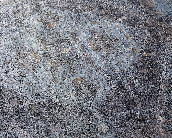 Feizy Rugs Sarrant Luxurious Medallion Rug - Viscose/Polyester Blend With Elegant Color Gradients & Soft Touch Gray,Silver,Ivory Viscose,Polyester 9193963fsmk000f06