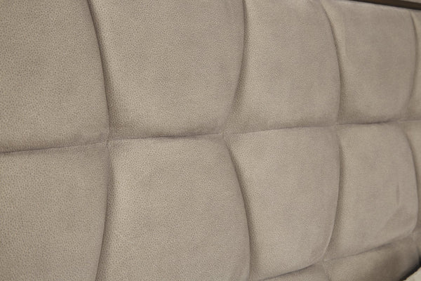 A.R.T. Furniture Tamarac Queen Upholstered Bed - Modern Elegance In Dusky Brindle With Stylish Metal Hairpin Legs Beige, Beige Material, Parawood Solids And Oak Veneer 267125-2352