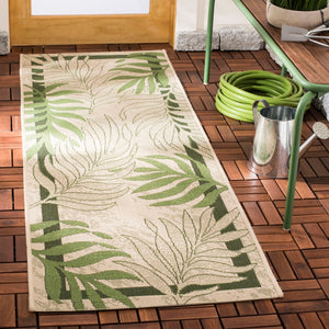 Safavieh Cy7836 Power Loomed Indoor / Outdoor Rug Cream / Green 7'-10" x 7'-10" Square