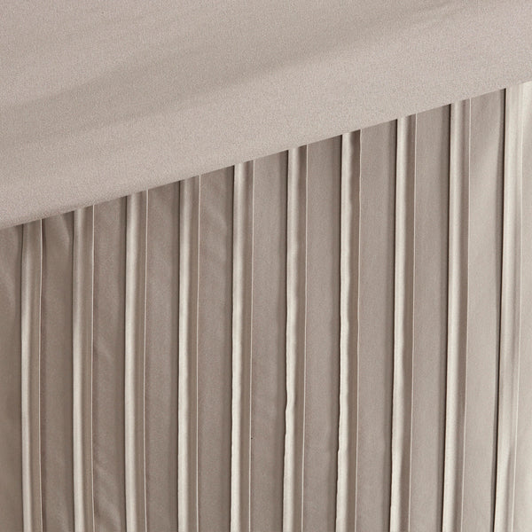 English Elm 7 Madison Park Trinity 7-Piece Charmeuse Comforter Set Queen with Pleated Design & Embroidered Pillows taupe 19.69 L x 23.62 W x 12.99 H B035128910