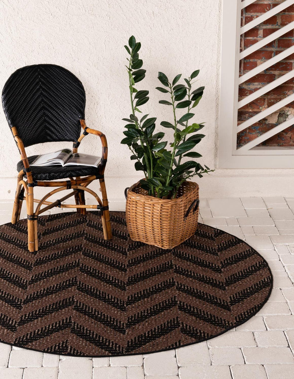 Unique Loom Outdoor Modern Chevron Machine Made Geometric Rug Brown, Brown/Black 6' 1" x 6' 1"