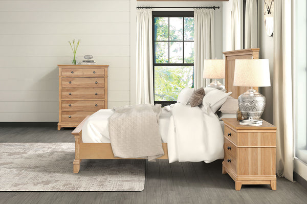 English Elm Bedroom Wooden Queen Bed with High Panel Headboard, Gold Trim Accent, Modern Luxury Design Natural,Oak 26 L x 87 W x 6 H B2741S00737