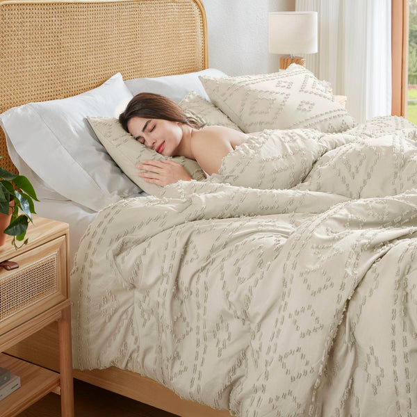 JLA Home 510 Design - Comforter tufted boho mini set with geometric stitch detail, breathable microfiber, OEKO‑TEX certified cozy layer Beige AM10-0543