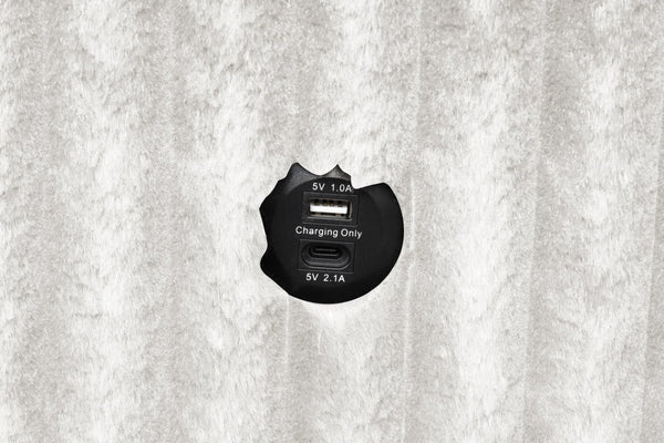 English Elm Plush Sectional Sofa With Pull-Out Sleeper & Reversible Chaise In Cream - Stylish & Versatile Comfort B009S01781-GIGA