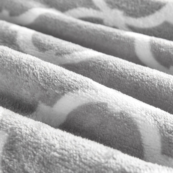 JLA Home Madison Park - Oversized Microlight Plush Throw with Ogee Pattern, Ultra-Lofty Lightweight Comfort, OEKO-TEX Certified Grey MP50-1728
