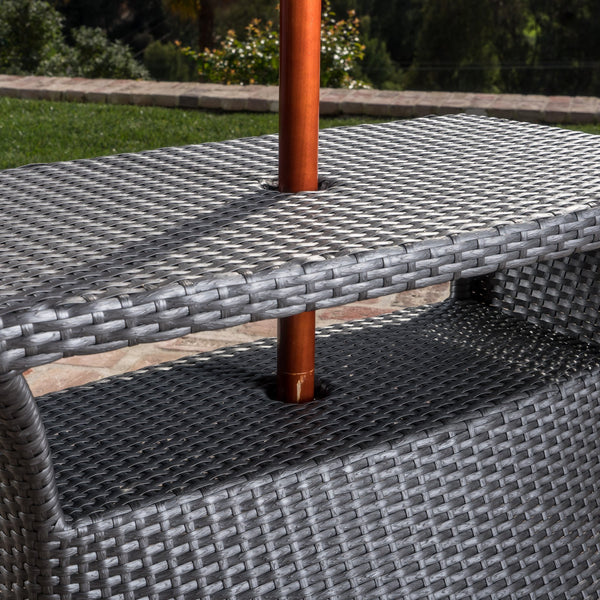 English Elm Christopher Knight Home® - BERKELEY Rattan Wicker Side Table with Iron Frame — Weather-Resistant Outdoor Accent Table, 35" Grey 59109.00GRY