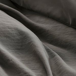 JLA Home Comfort Spaces - Soft Washed Pleated Duvet Cover Set with OEKO-TEX Soft Microfiber, Grid Pinch-Pleat & Button Closure Grey AM12-0423