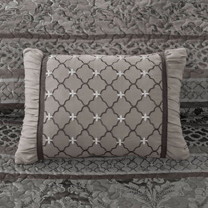 English Elm 5-piece Queen Jacquard Bedspread Set with Leaf Ironwork Motifs Shams and Throw Pillows B035P408228