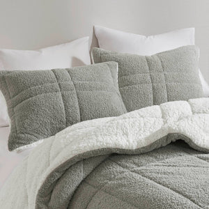 English Elm Comforter Plush twin set with faux feathersoft face and ivory sherpa reverse for cozy warmth and style Grey 23.23 L x 18.11 W x 11.02 H B035P294139