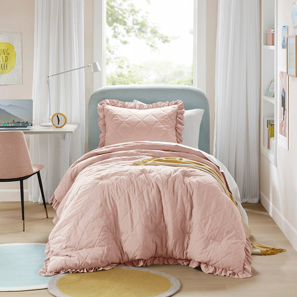 JLA Home Comfort Spaces - Diamond Quilted Ruffle Edge Comforter Set — Oeko‑Tex Certified Midweight Plush Loft, Pre-Washed Softness for Year-Round Cozy Sleep Blush AM10-0185
