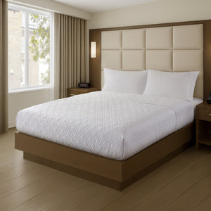 English Elm 1-piece White Woven Coverlet Full Queen Antimicrobial Tailored Bedding Layer B035P437502