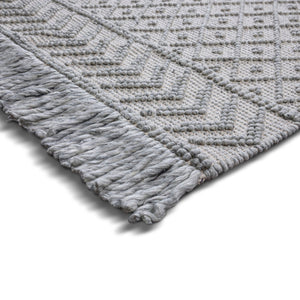 English Elm Millow 6 x 9 Area Rug Silver Wool Blend Handwoven Geometric Pattern, 0.5" Thick, Knotted Fringe Overstock B136P188395