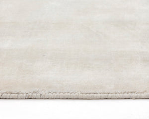 Sunpan Alaska Hand-Loomed Rug - Luxurious Wool-Blend Texture for Cozy Living, Lounge, and Bedroom Spaces White