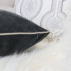 English Elm Gray Velvet Holiday Throw Pillow With Elegant Snowflake Wreath, 20X20 Insert For Seasonal Decor B357P361381