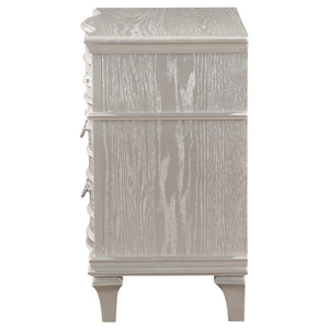 English Elm Evangeline Silver Oak 3-Drawer Nightstand with Hexagonal Hardware, Turned Tapered Legs, Modern Elegance B062P344978