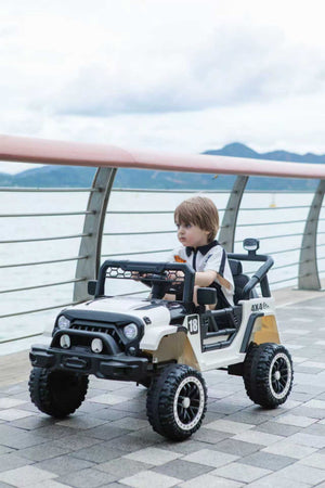 English Elm 12v Ride on Toddler Car with Remote Control Spring Suspension and Off Road 4x4 Drive Black White W3822P371961